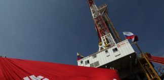 Negociación de PDVSA y EEUU un millón 500 mil barriles diarios