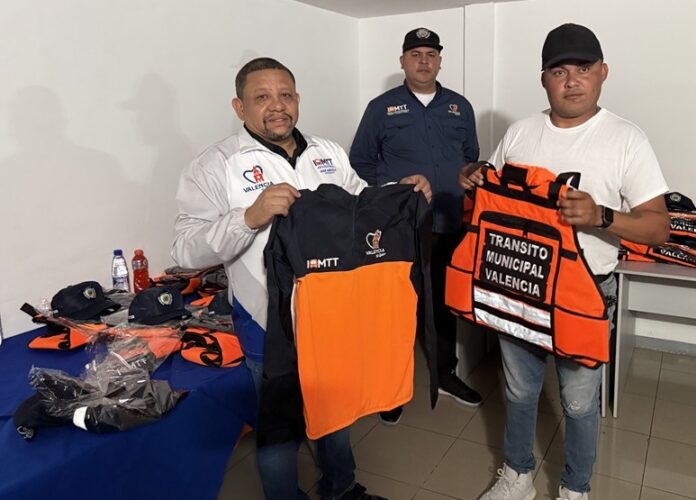 2 Inspectores del IAMTT