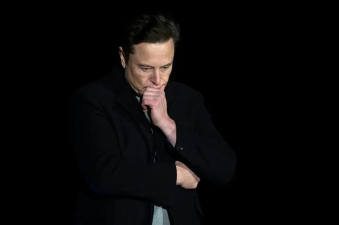 Fiscalía de Francia cita al multimillonario Elon Musk