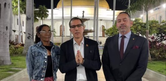 arreaza-escuchamos-cada-caso