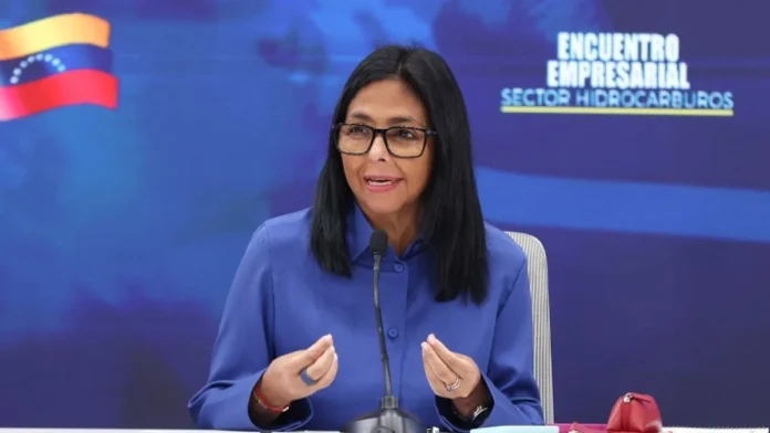 Presidenta (E) pide al sector empresarial defender industria de hidrocarburos