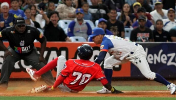 Venezuela cae ante Panama