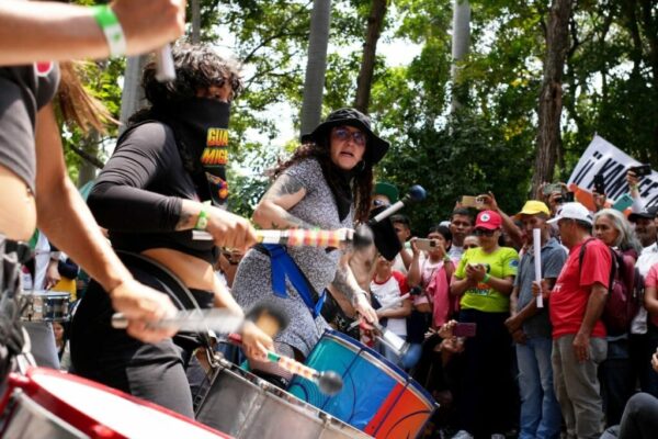 Asamblea de los Pueblos de Colombia y Venezuela