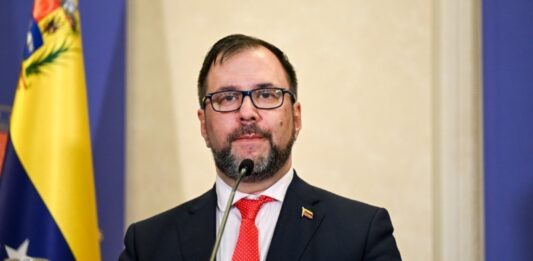 Canciller Yván Gil recuerda la derrota del sabotaje petrolero