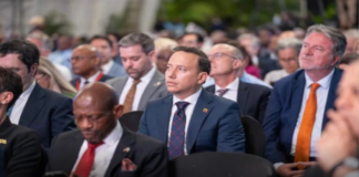 Venezuela sostiene dialogo con instituciones bancarias del Caribe