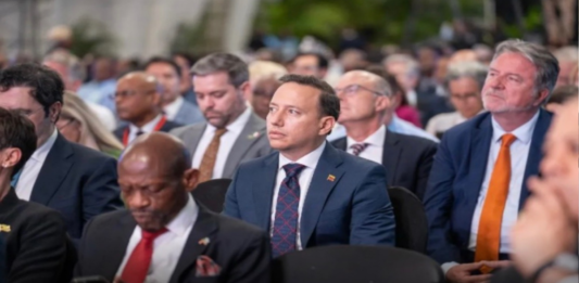 Venezuela sostiene dialogo con instituciones bancarias del Caribe