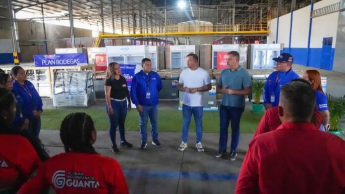 Gobierno Bolivariano recursos económicos y materiales a 52 Bodegas Comunales Gobierno Bolivariano recursos económicos y materiales a 52 Bodegas Comunales