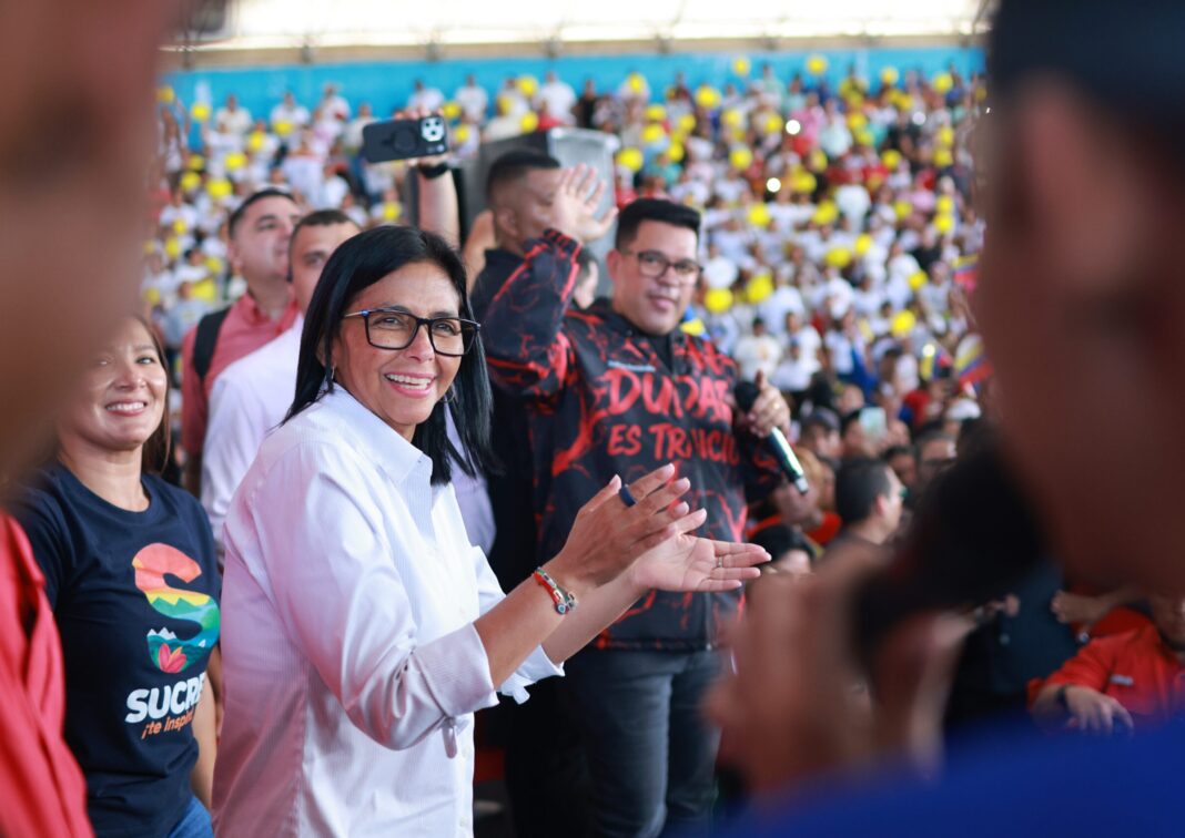 Hinterlaces - Delcy Rodríguez