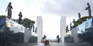 Ministro de Comunicación conmemora el Día Internacional de la Mujer