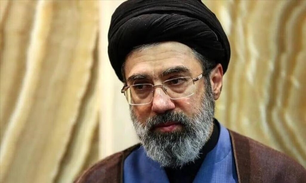 Ayatolá Seyed Moytaba Jamenei es elegido nuevo Líder Ayatolá Seyed Moytaba Jamenei es elegido nuevo Líder