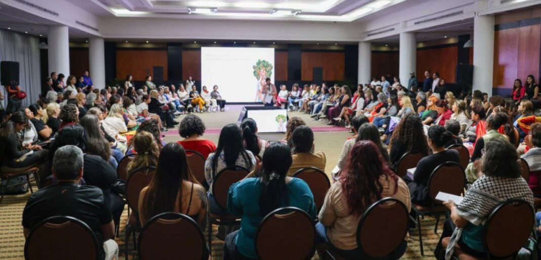 Encuentro Internacional de Mujeres «Cilia Flores»