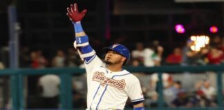 Venezuela pierde ante Dominicana y definirá su estancia en el clásico mundial contra Japón