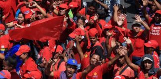 marchas-caracas-13 aniversario siembra Chávez