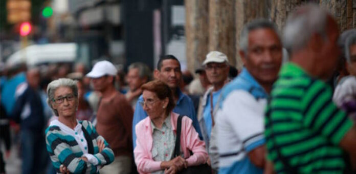 pensionados IVSS abril 2026