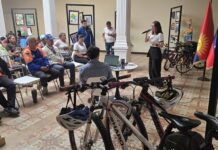 La Bici Va a la Escuela