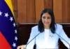 Mujeres venezolanas condenan actos de misoginia contra la presidenta encargada en España