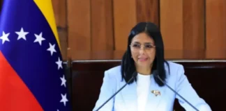 Mujeres venezolanas condenan actos de misoginia contra la presidenta encargada en España