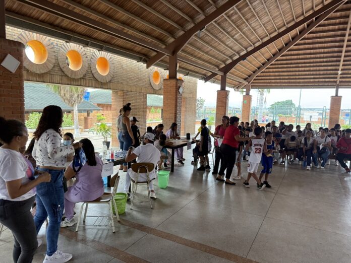 "La Salud va a la Escuela" visitó a la U.E.M “José Vicente Lecuna”