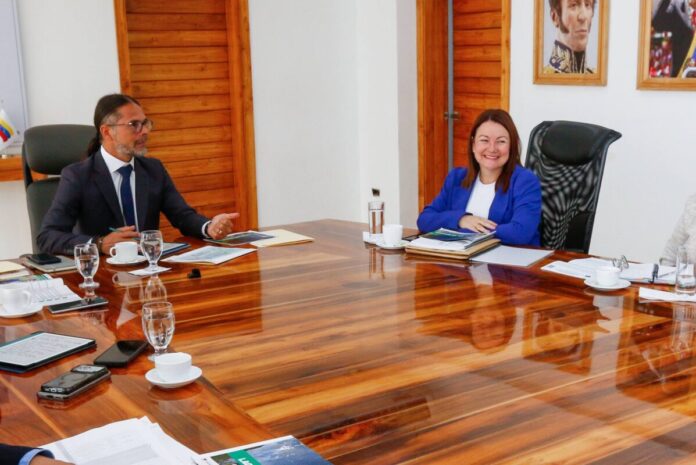 Autoridades trazan agenda de protección ambiental