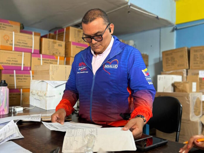 ALEXANDER LEAL Material médico quirúrgico
