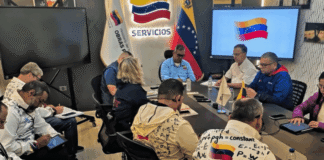 Autoridades diseñan un plan estratégico de atención integral para centros de salud