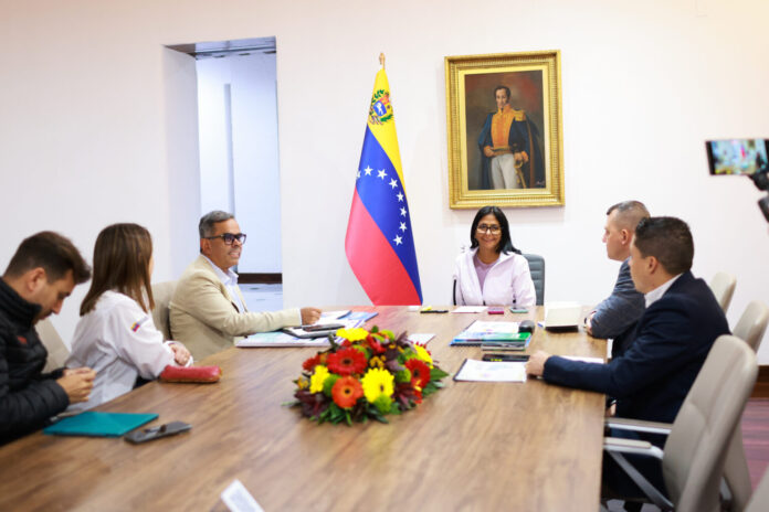 Revisan plan estratégico para optimizar la distribución de agua en todo el país