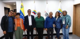 Universidad de Hidrocarburos y Unacom avanzan en alianza estratégica formativa