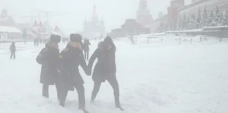 Elevan alerta Naranja en Moscú tras altas nevadas y viento