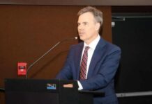 John Barrett llega a Venezuela como nuevo encargado de negocios de EEUU