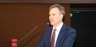 John Barrett llega a Venezuela como nuevo encargado de negocios de EEUU