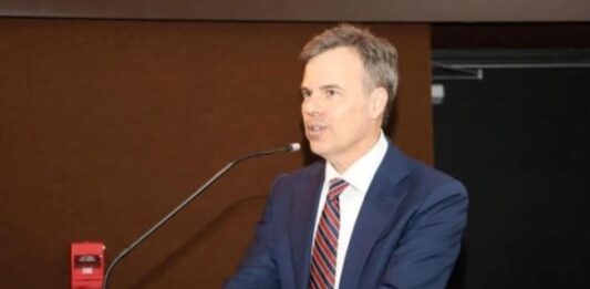 John Barrett llega a Venezuela como nuevo encargado de negocios de EEUU