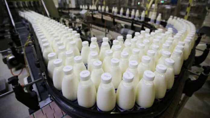 Gobierno y sector lácteo coordinan acciones para asegurar el desarrollo sostenido