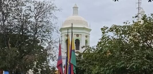 crónica carmen-portada-PLAZA DE GUACARA