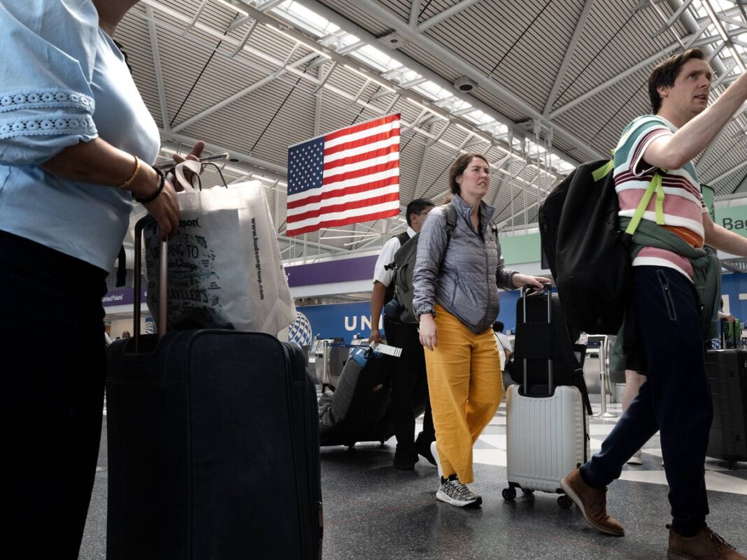 Venezuela implementa visas electrónicas para ciudadanos estadounidenses