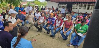 Alcaldesa Dina Castillo acompañó asamblea popular en Los Naranjos