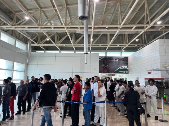 162 venezolanos retornaron al país a través de la Gran Misión Vuelta a la Patria