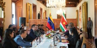 venezuela-suriname-reunion