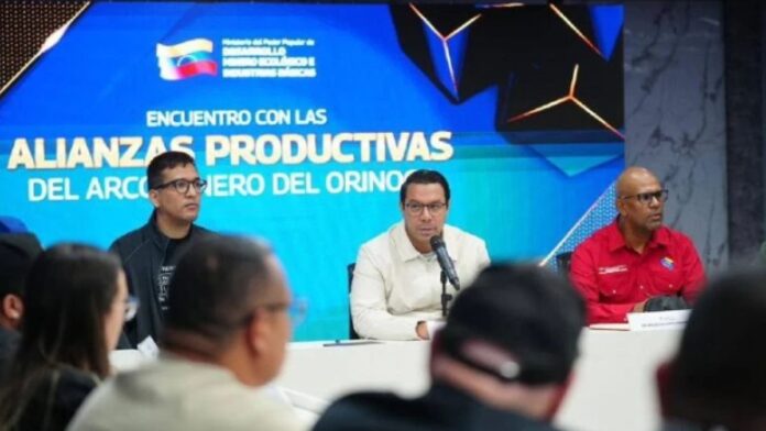 Realizan encuentro estratégico para fortalecer el motor minero nacional Realizan encuentro estratégico para fortalecer el motor minero nacional