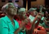 Tarde de música vivieron los abuelos con el programa «Mary Schwarzenberg” Tarde de música vivieron los abuelos con el programa "Mary Schwarzenberg”