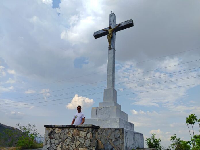 La Cruz del Morro de San Blas La Cruz del Morro de San Blas