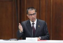 Diputado Jorge Arreaza respalda defensa de la Guayana Esequiba Diputado Jorge Arreaza respaldo a la presidenta (E) por liderar la defensa del Esequibo