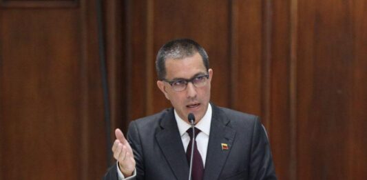 Diputado Jorge Arreaza respaldo a la presidenta (E) por liderar la defensa del Esequibo