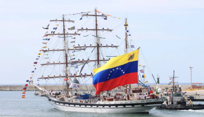 Buque Escuela Simón Bolívar concluye sus actividades en México Buque Escuela Simón Bolívar concluye sus actividades en México