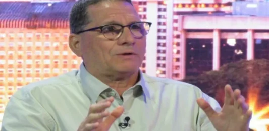 Diputado Faría expone ajustar márgenes de ganancias exorbitantes de empresarios privados