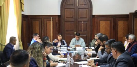 mesa-de-trabajo-proyectos