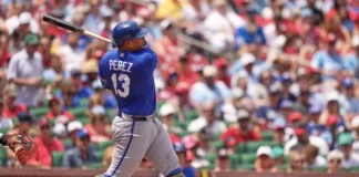 Salvador Pérez destacó con jonrón en triunfo de Kansas City