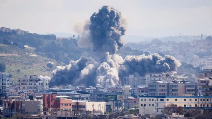 Israel intensifica ataques contra personal médico en el sur de Líbano