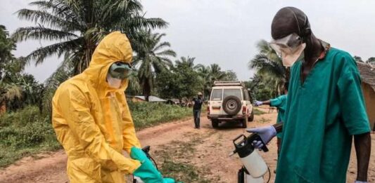 OMS: Brote de ébola supera la capacidad de respuesta sanitaria