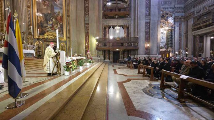 Celebran en el Vaticano la primera Santa Misa por la Paz de Cuba Celebran en el Vaticano la primera Santa Misa por la Paz de Cuba