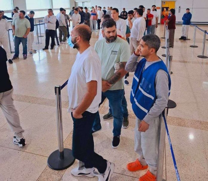 Retornaron venezolanos Retornaron venezolanos